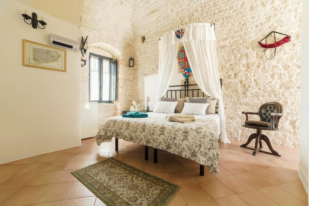 La Torre Storica Bed & Breakfast Битонто Екстериор снимка